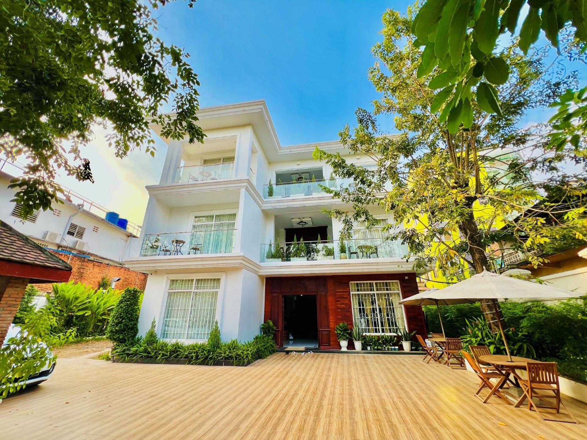Nyna Villa Guesthouse Kampot Eksteriør billede